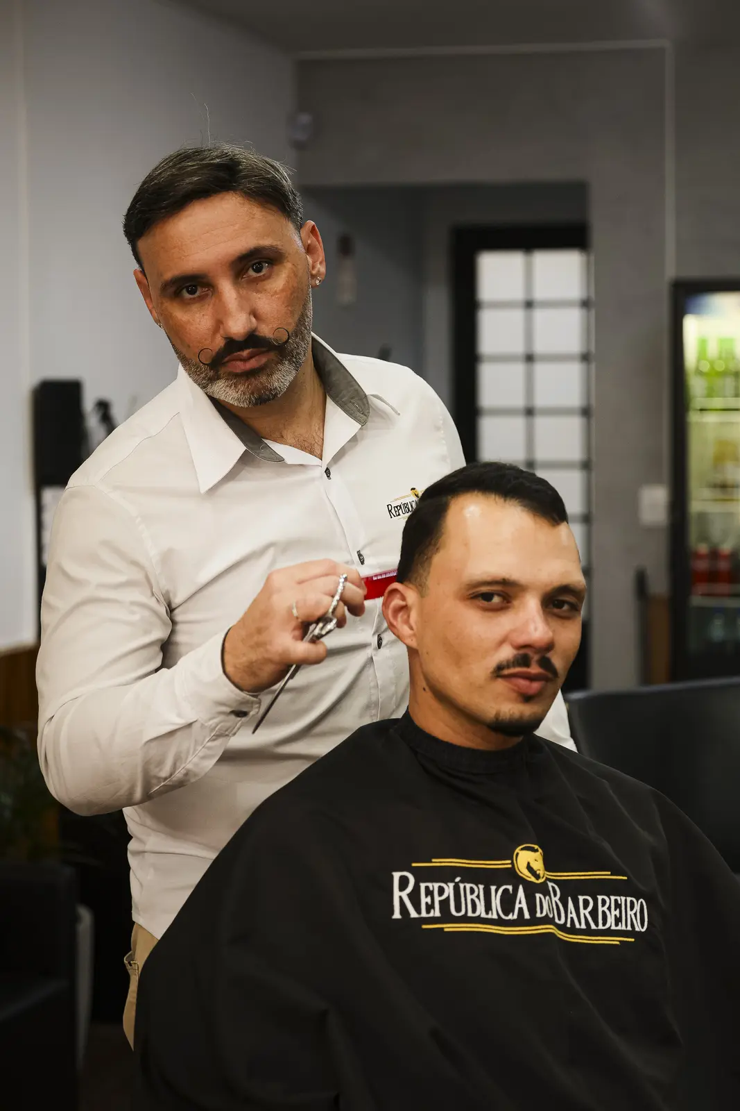Relaxamento e Corte — República do Barbeiro, Água Verde, Curitiba